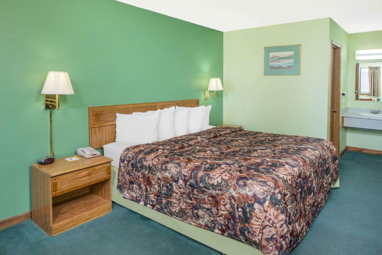 Days Inn By Wyndham Mountain Grove Exterior foto